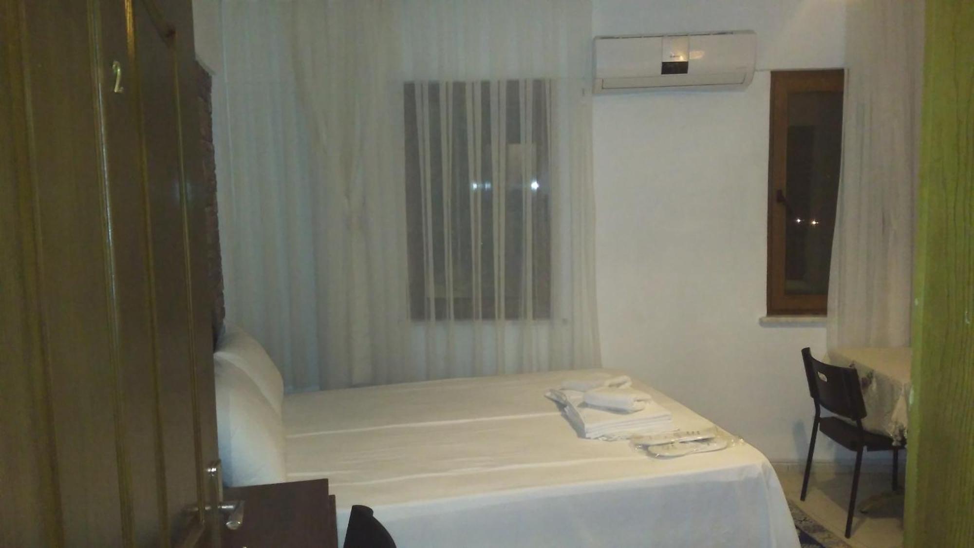 Adali Guest House Bozcaada Zimmer foto
