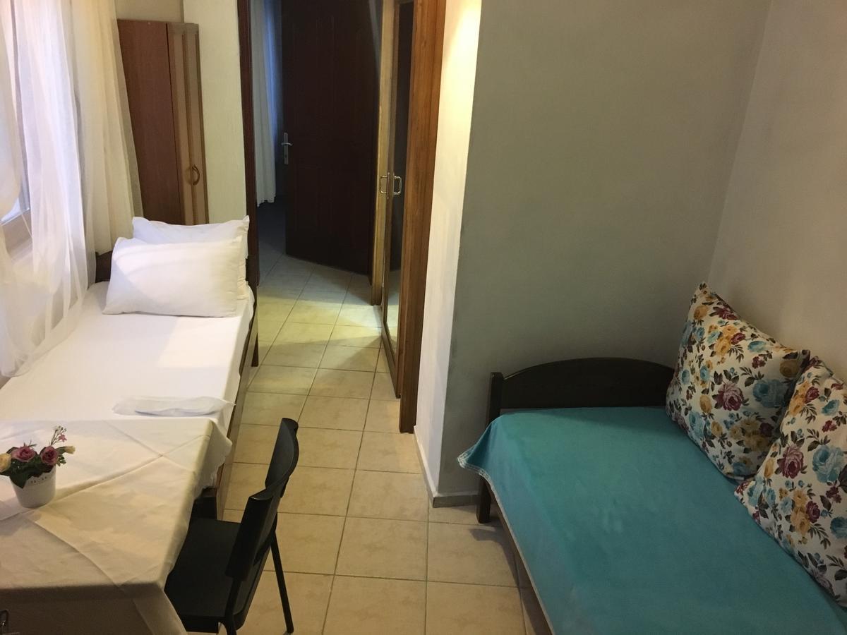 Adali Guest House Bozcaada Exterior foto