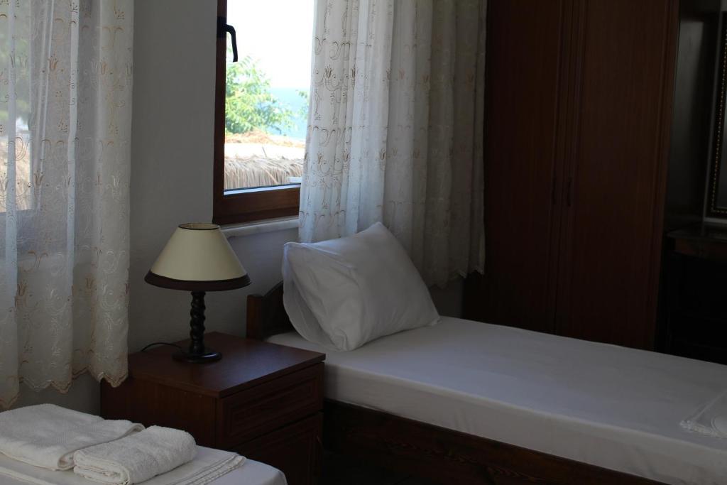 Adali Guest House Bozcaada Zimmer foto