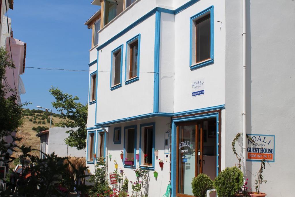 Adali Guest House Bozcaada Exterior foto