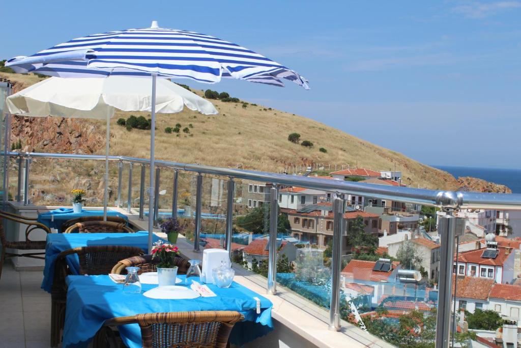 Adali Guest House Bozcaada Exterior foto